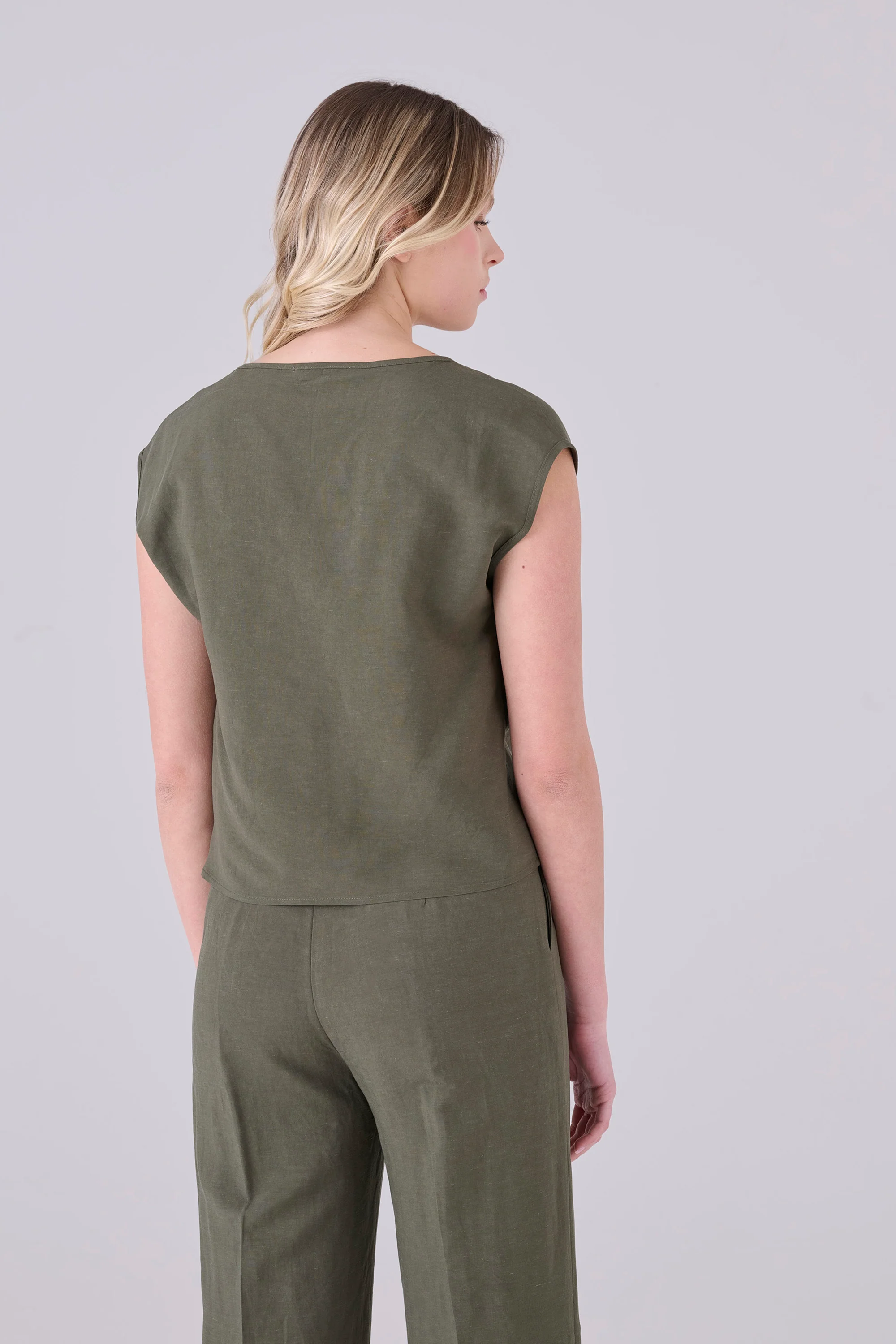 Blusa basic lino - BLUSA LEROYX - Image 3