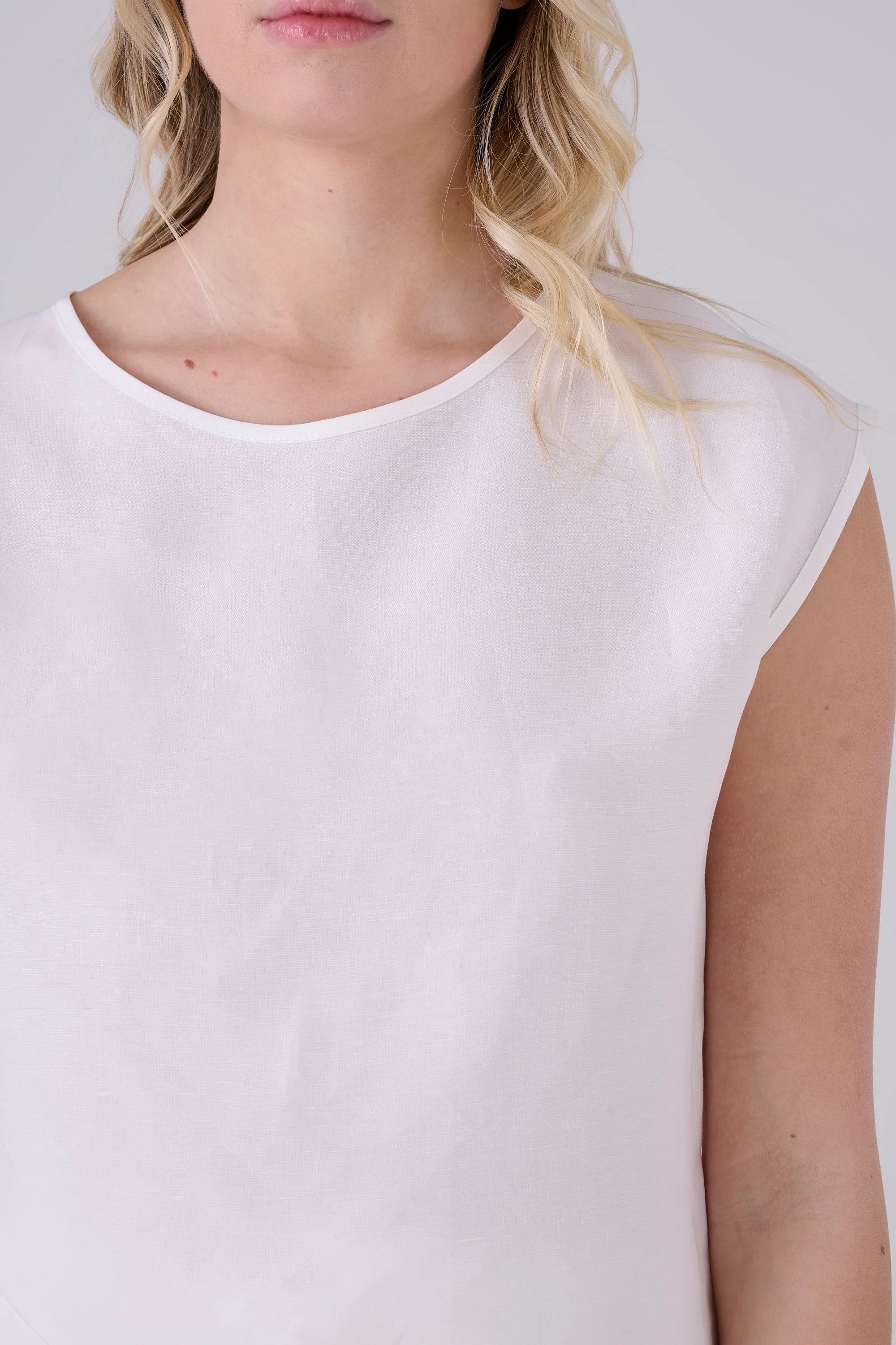 Blusa basic lino - BLUSA LEROYX - Image 7