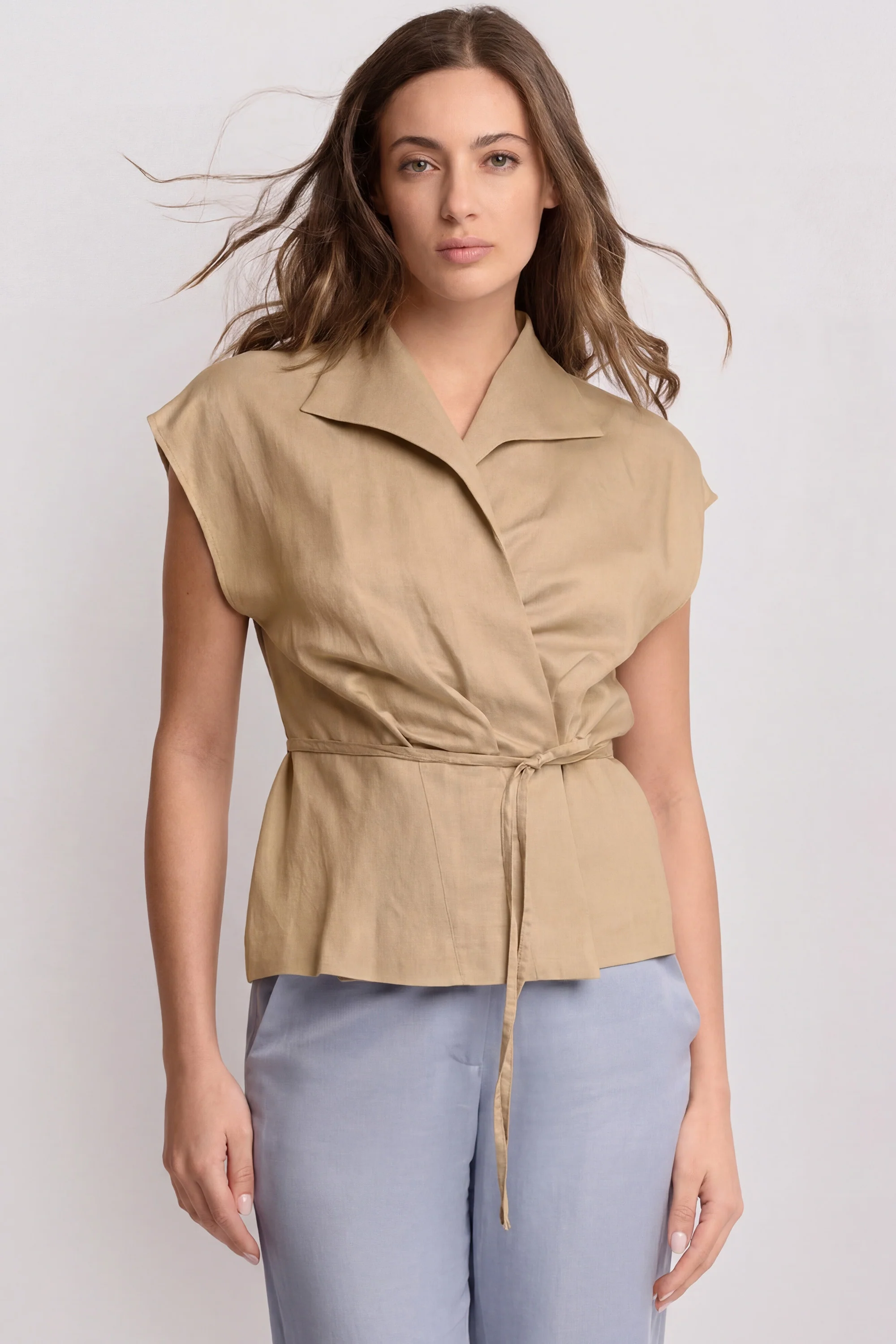 Blusa con colletto a punta - BLUSA DOMMA - Image 5