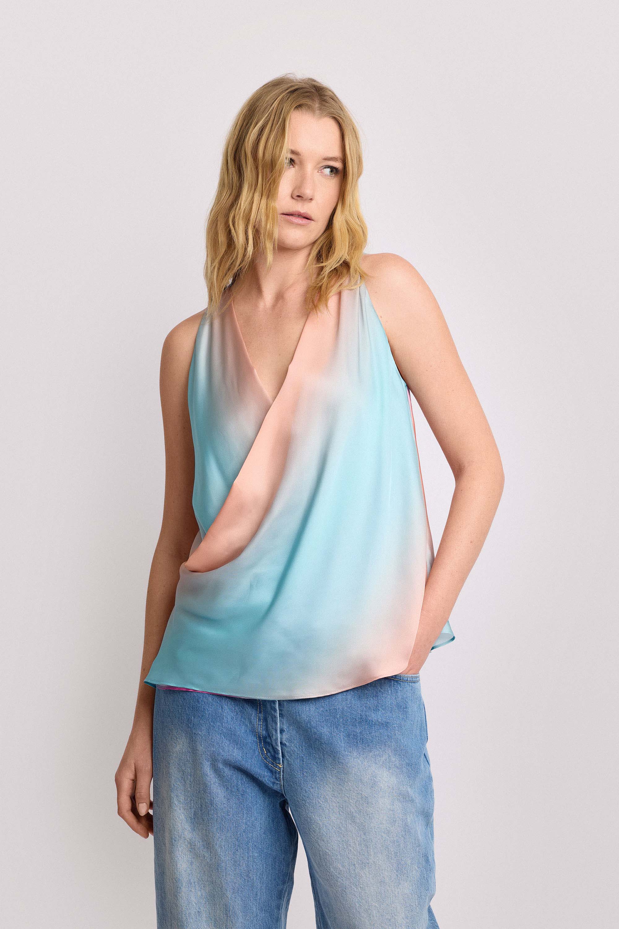 Blusa elegante con scollo a incrocio - Top GAMALIE