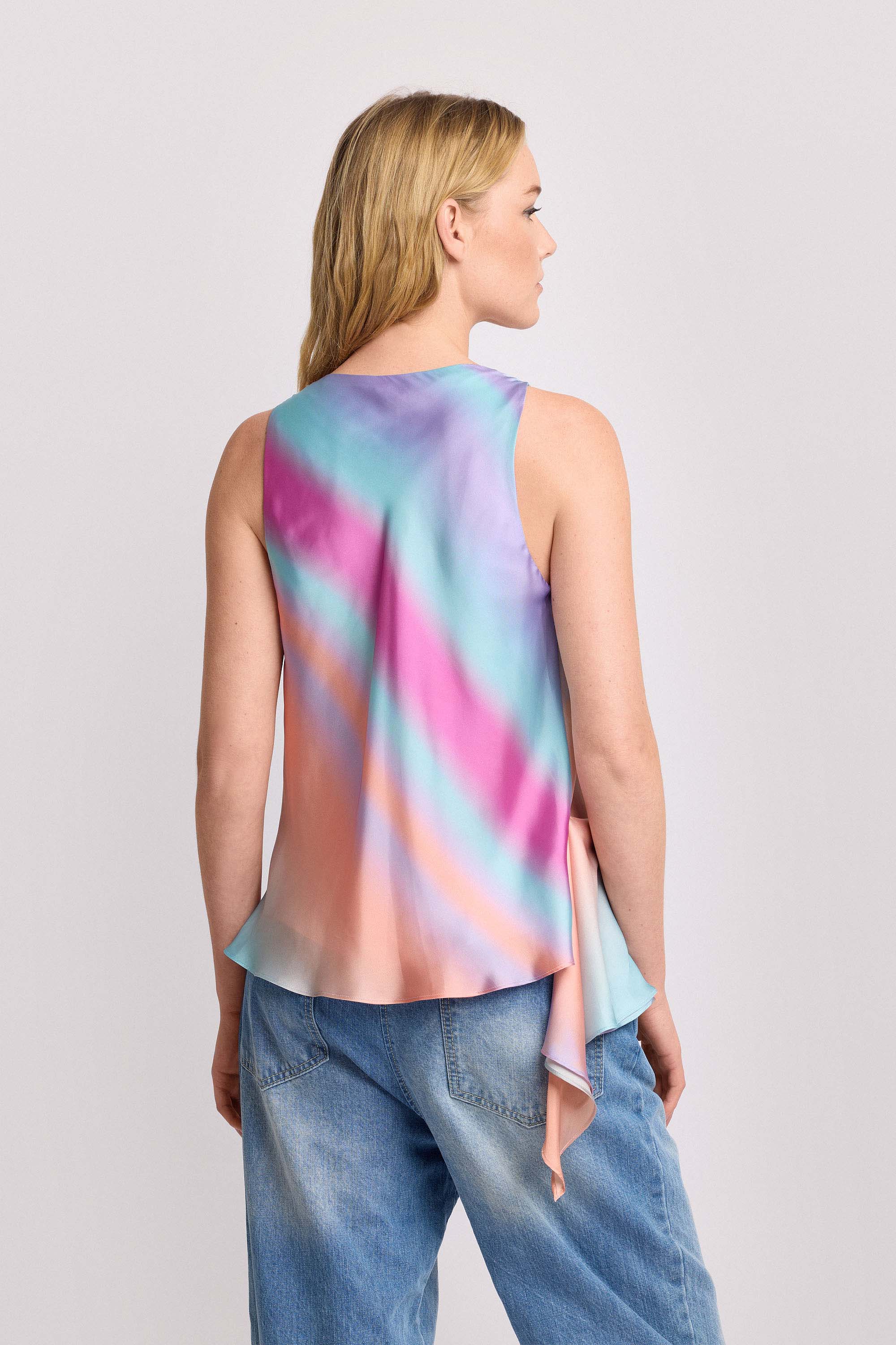 Blusa elegante con scollo a incrocio - Top GAMALIE - Image 3