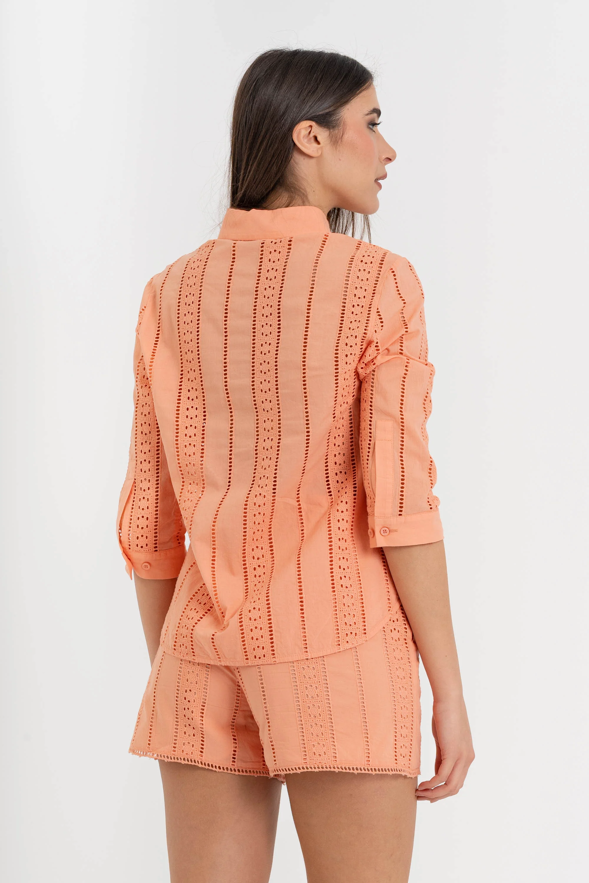 Camicia da donna in cotone con pizzo sangallo - Camicia DEMONX - Image 4