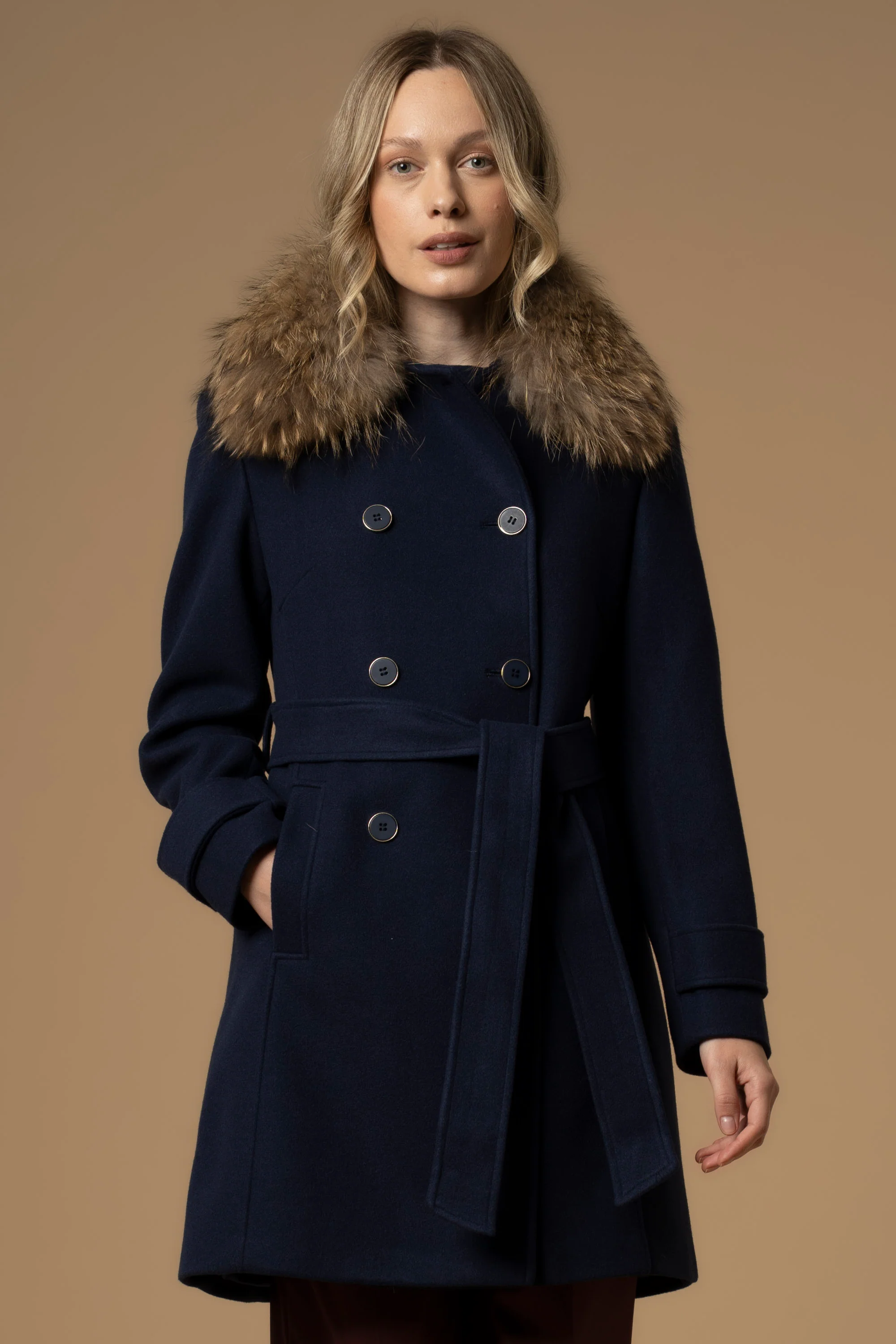 Cappotto con cintura in coordinato - Cappotto Ecrufur - Image 6