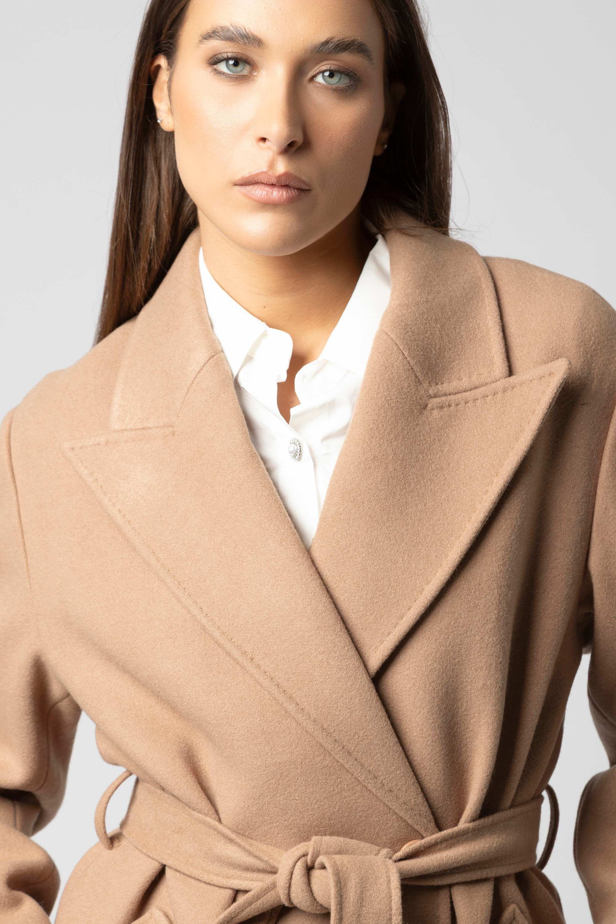 Cappotto con cintura e revers - Cappotto KILINIAX - Image 4