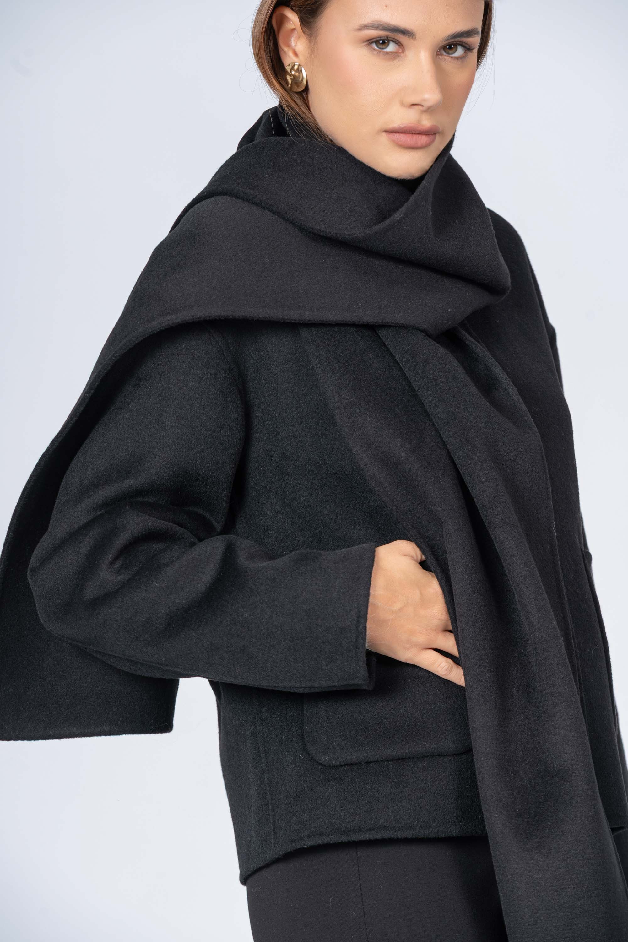 Cappotto corto con tasconi - CAPPOTTO APICUARAX - Image 7