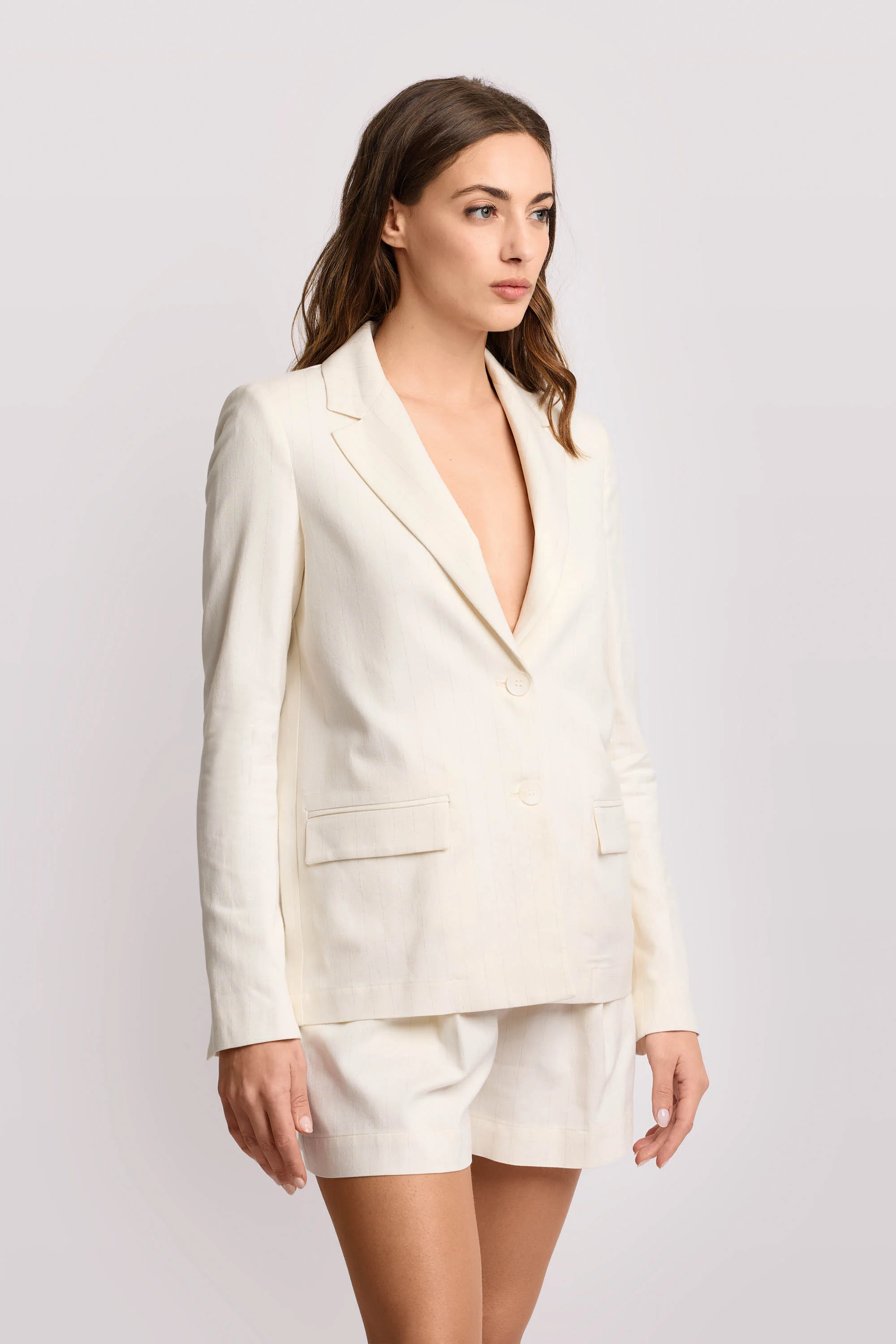 Giacca stile minimal a due bottoni - Giacca MIRARI - Image 4