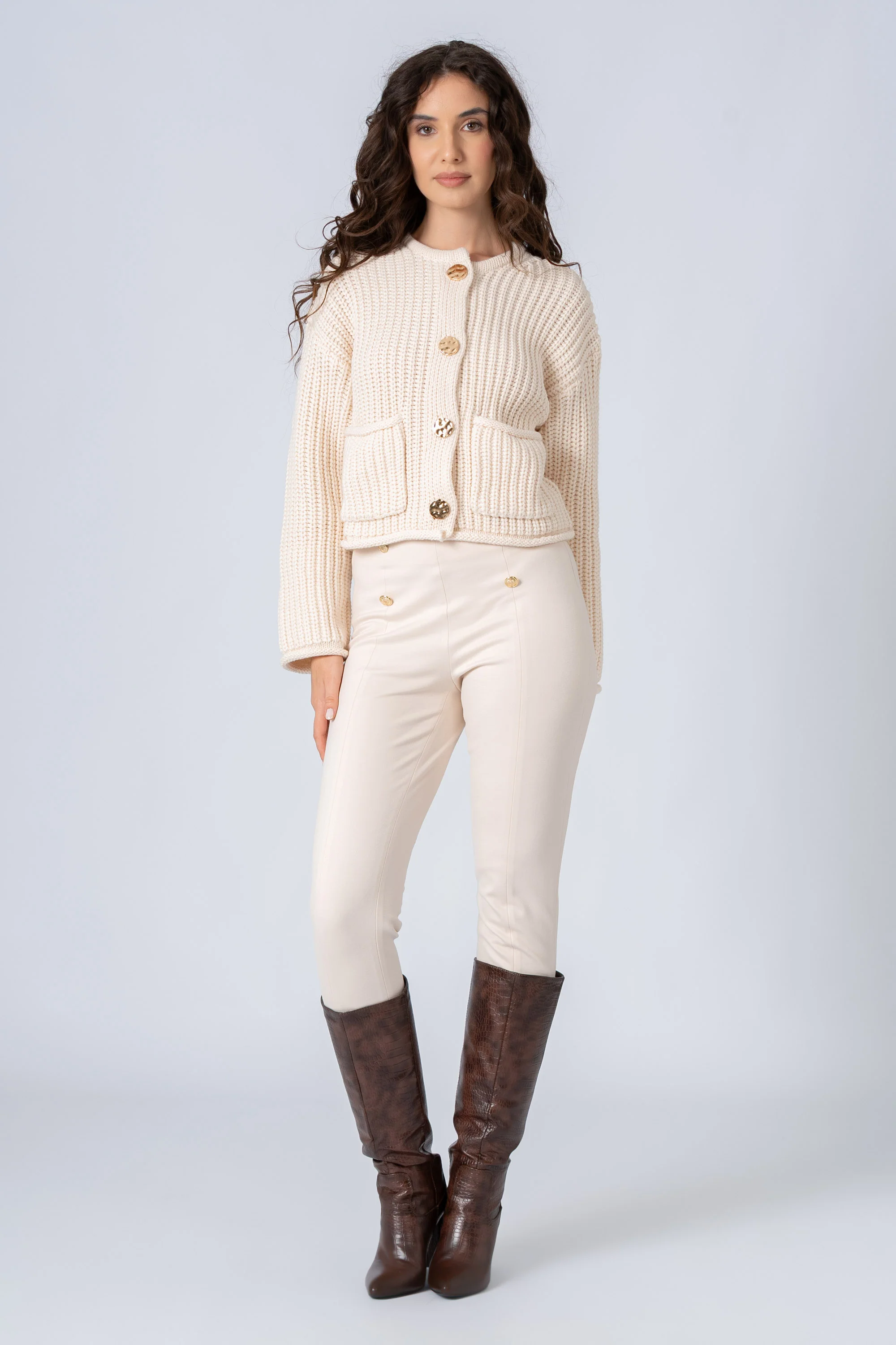Maglia cardigan con bottoni dorati - MAGLIA CARDIGAN M/L HAMALYX - Image 6
