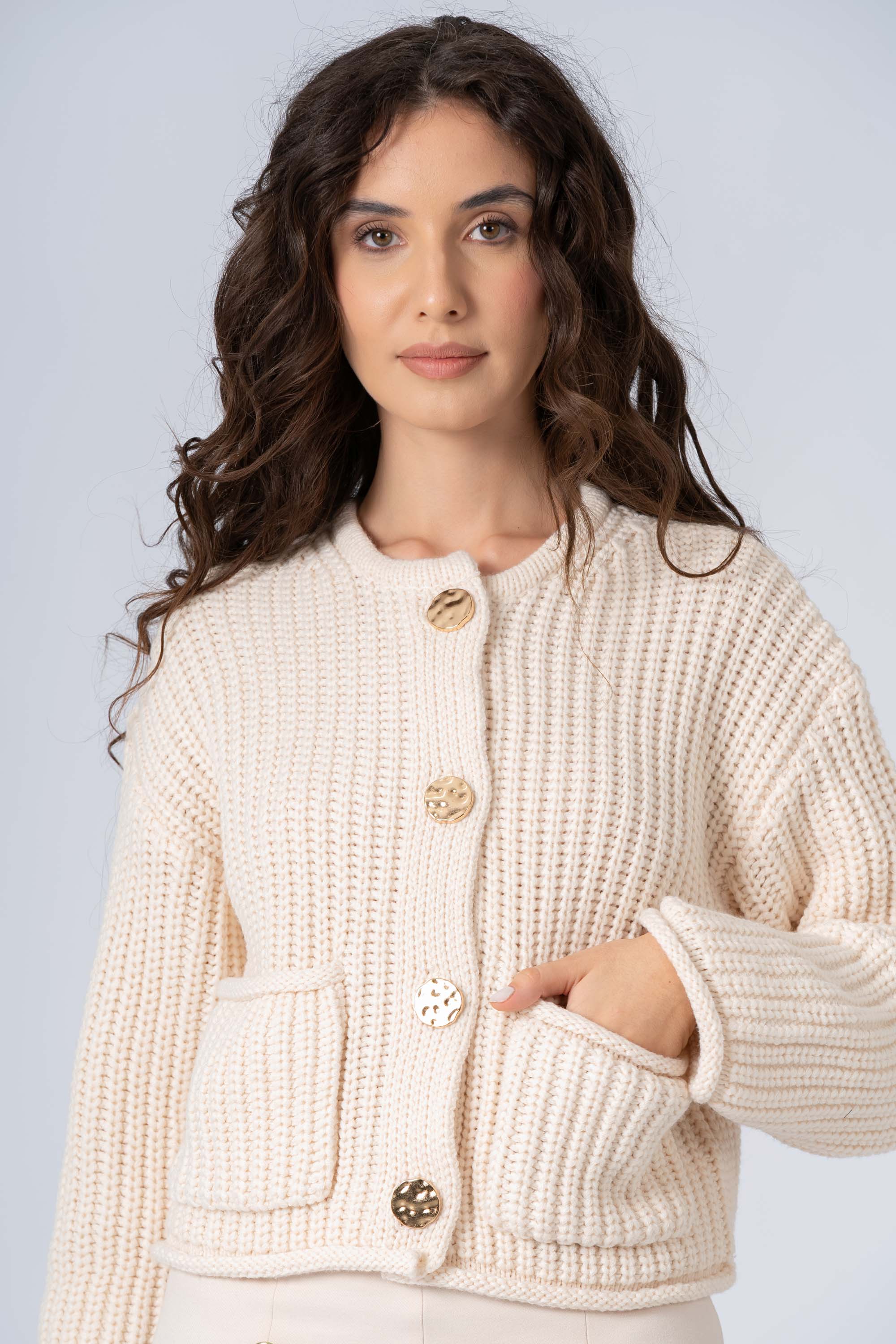 Maglia cardigan con bottoni dorati - MAGLIA CARDIGAN M/L HAMALYX - Image 7
