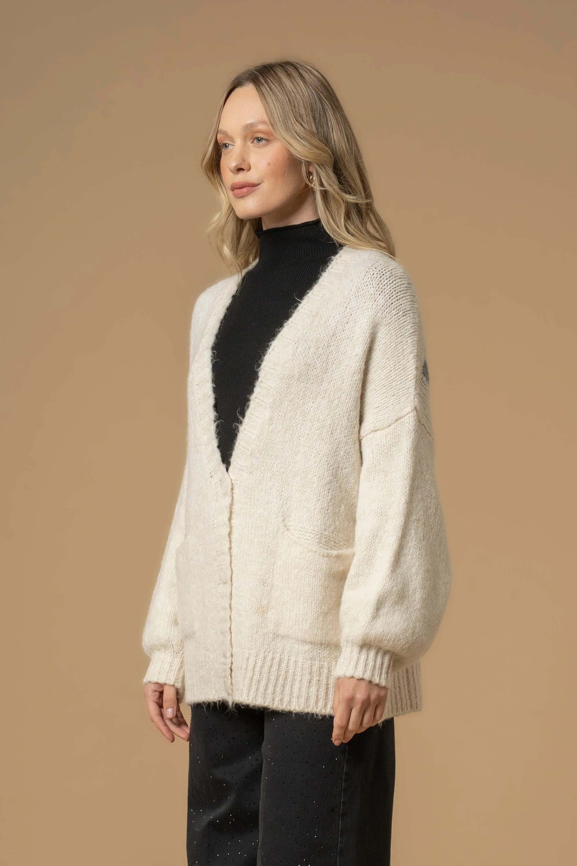 Maglia cardigan con bottoni e scollo a V - Maglia M/L Igone - Image 3