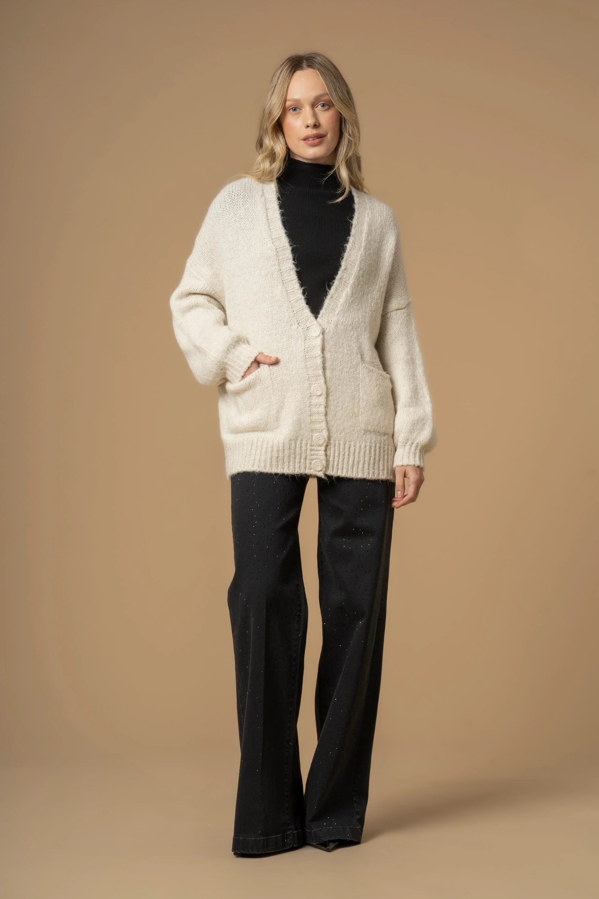 Maglia cardigan con bottoni e scollo a V - Maglia M/L Igone - Image 7