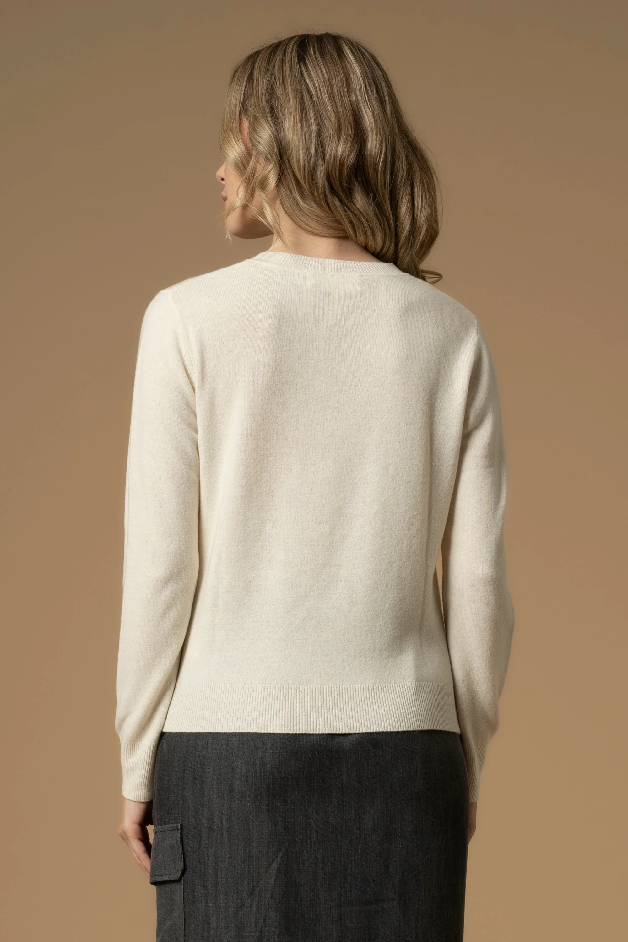 Maglia con ricamo - Maglia M/L Catteo - Image 4