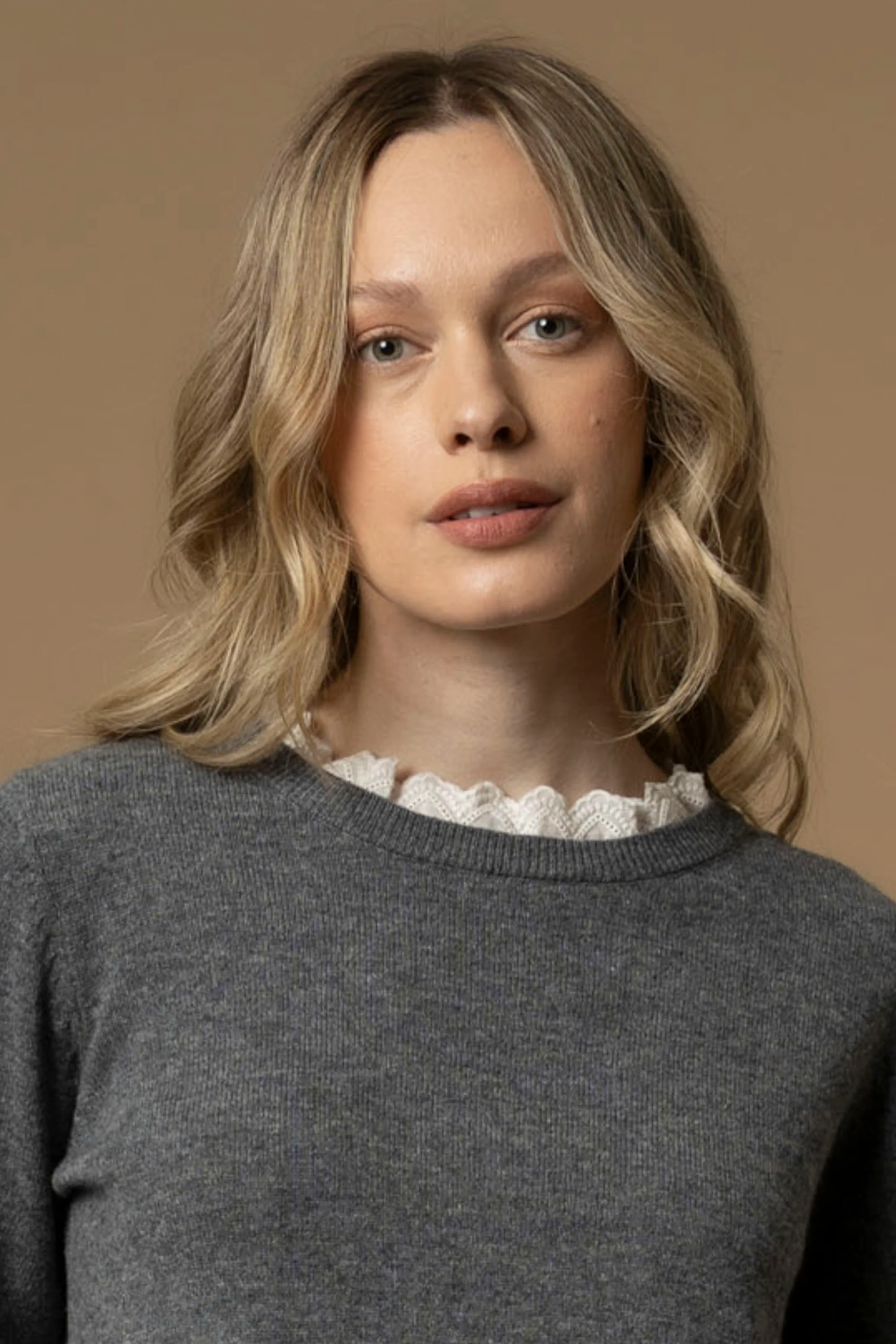 Maglia con scollo in pizzo sangallo - Maglia M/L Marshall - Image 2