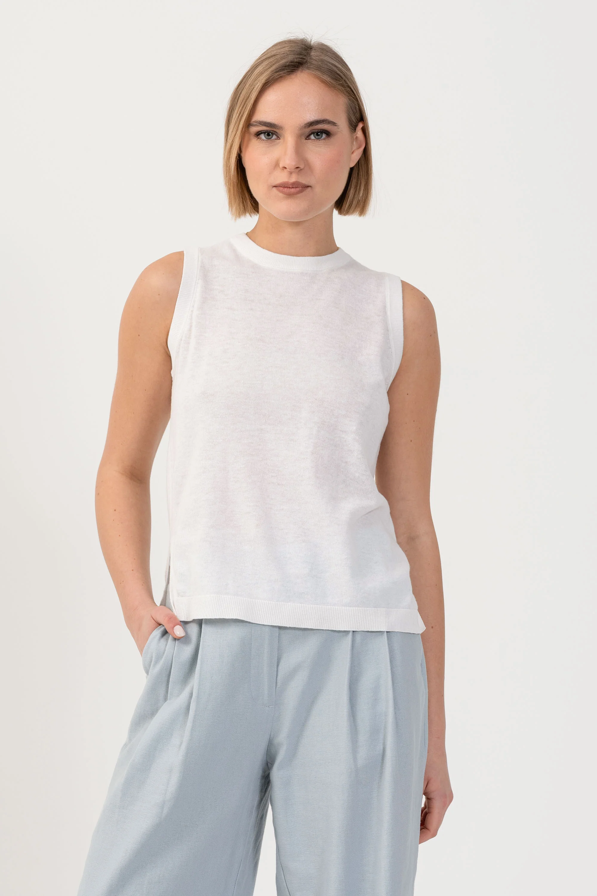 Maglia stile minimal con spacchetti - MAGLIA S/M KANLUX