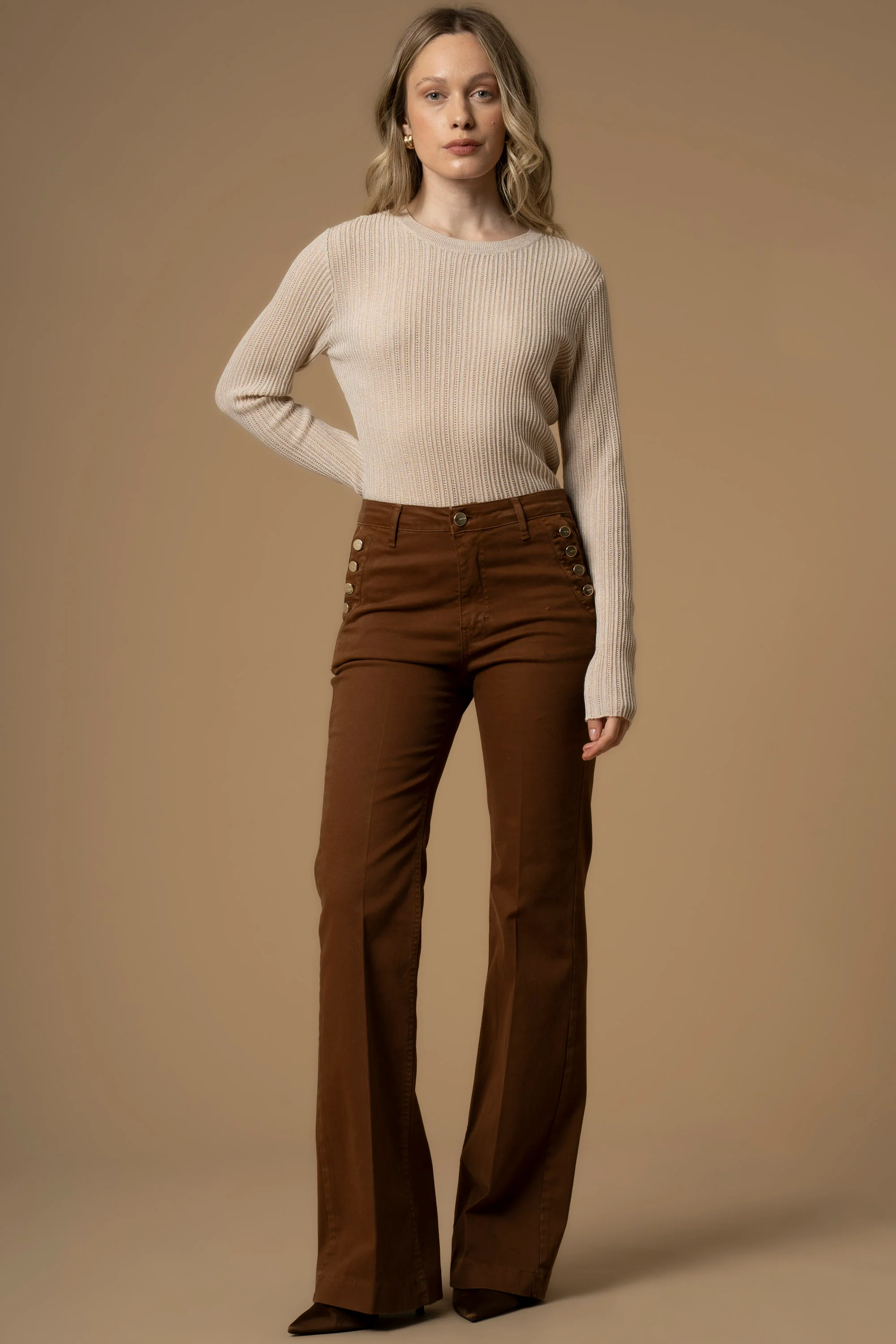 Pantaloni con bottoni - Pantaloni Color Rooney - Image 3
