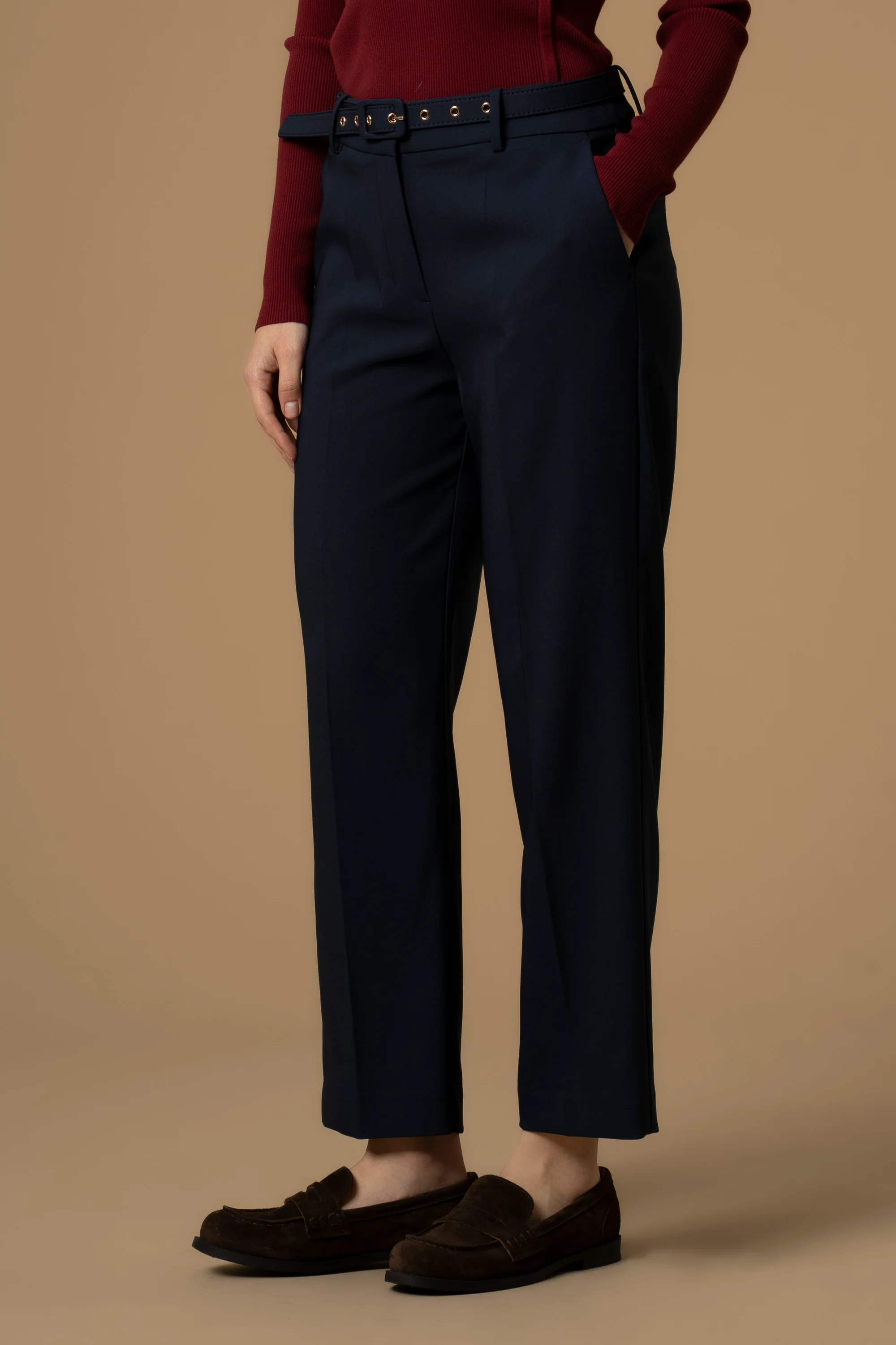 Pantaloni chino con cintura - Pantaloni Taty - Image 2