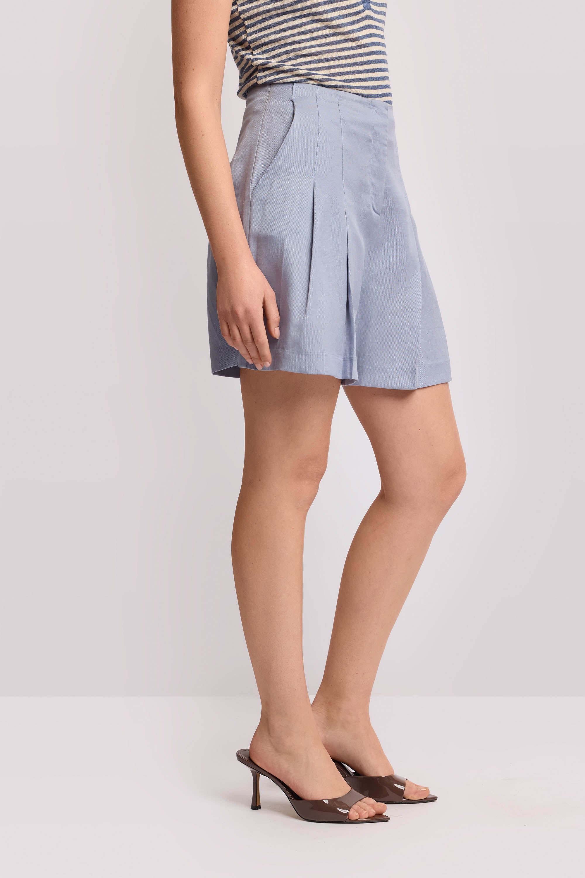Pantaloni corti con pieghe - SHORT DOMINGO - Image 4