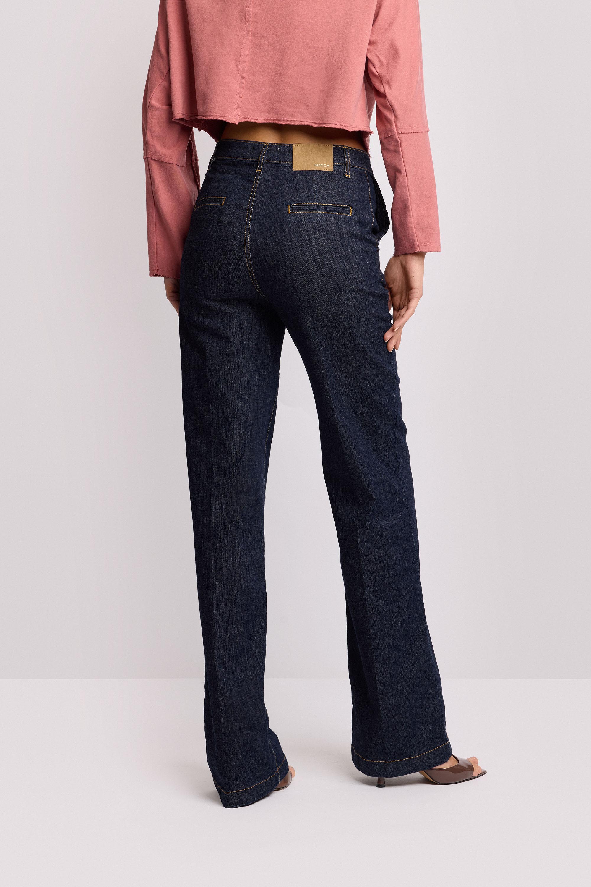 Pantaloni denim modello flare - Pantalone Denim CALINDIR - Image 3