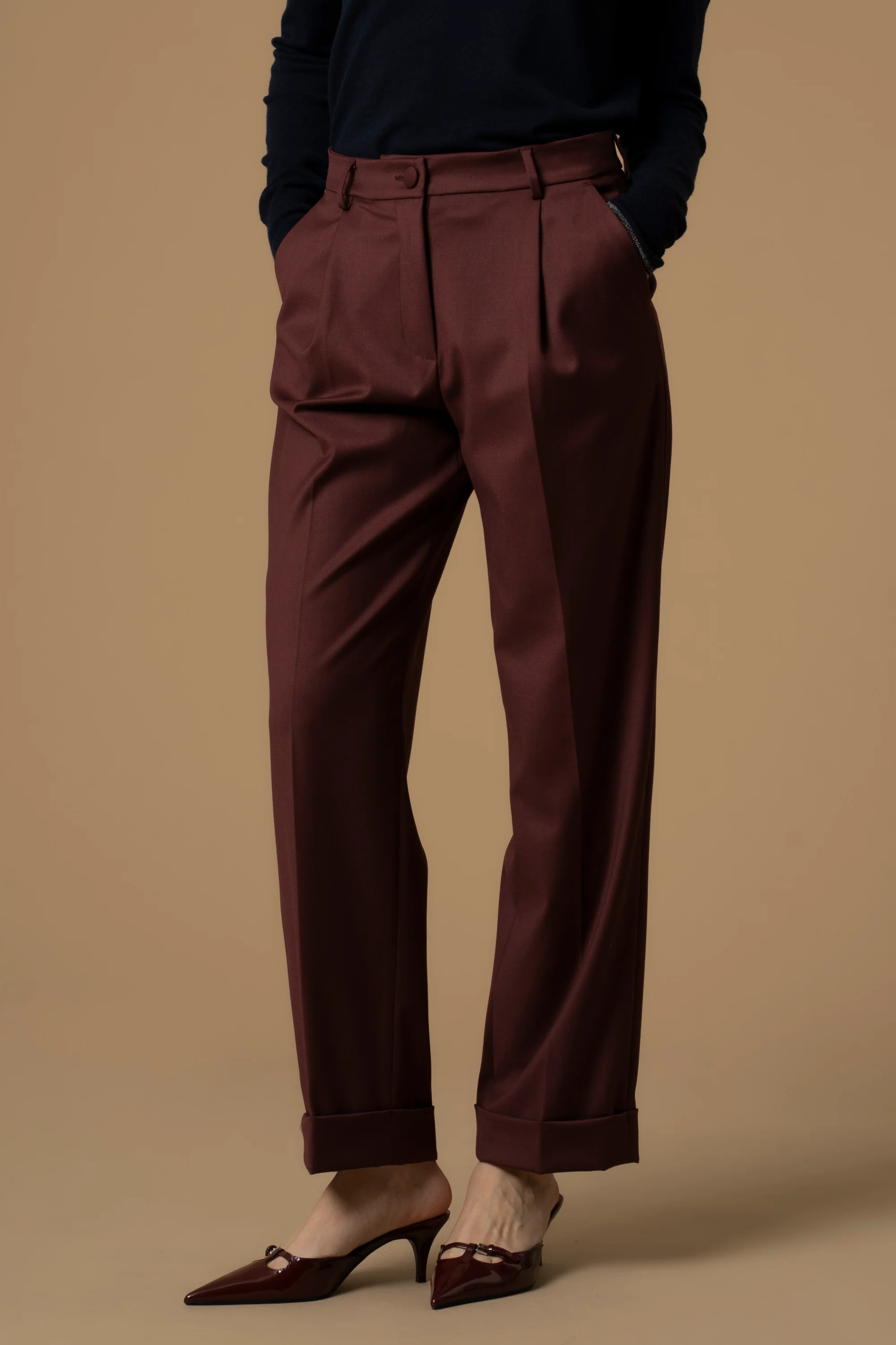 Pantaloni dritti con pinces - Pantaloni Hattilas