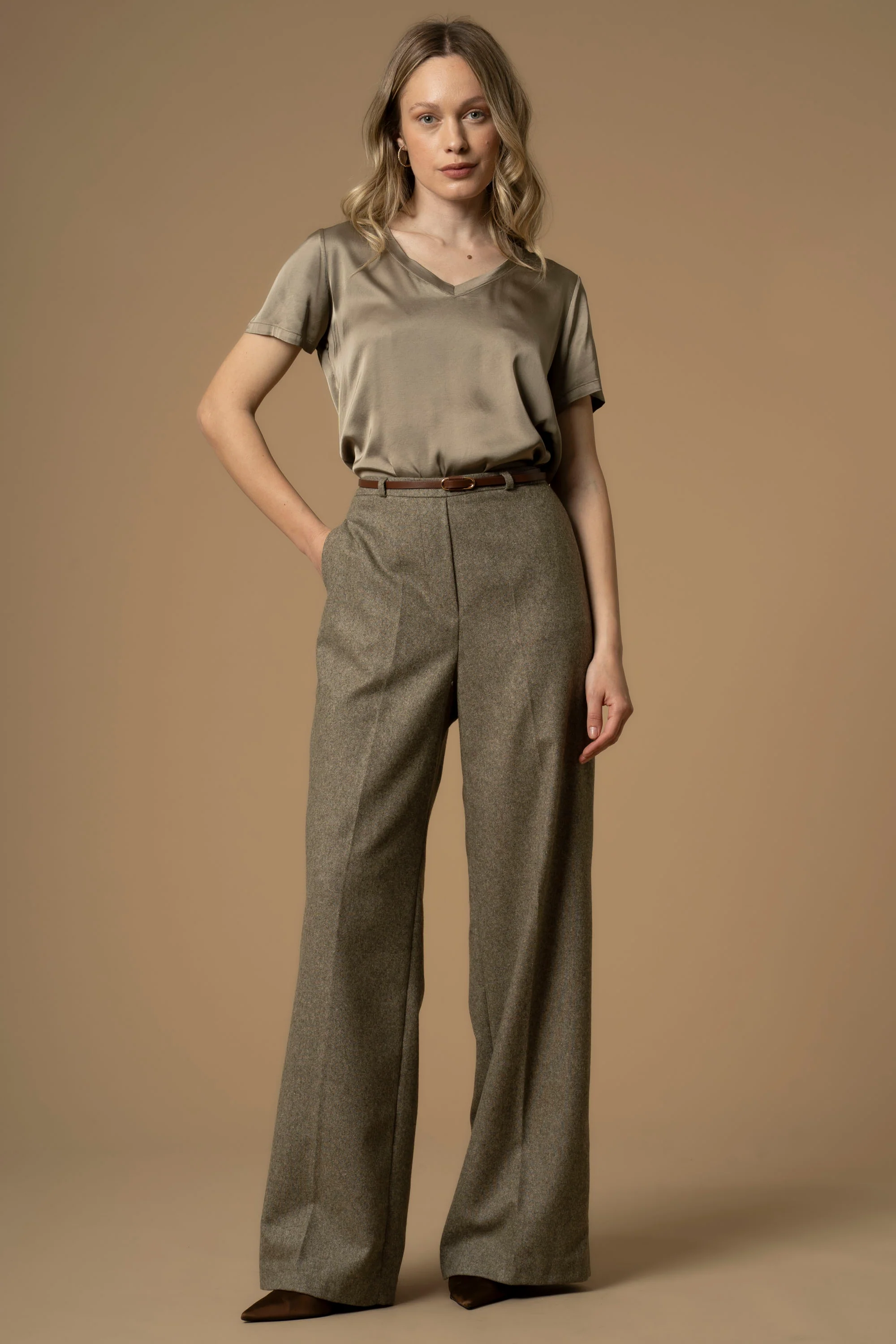 Pantaloni wide leg con cintura - Pantaloni Engracia - Image 2