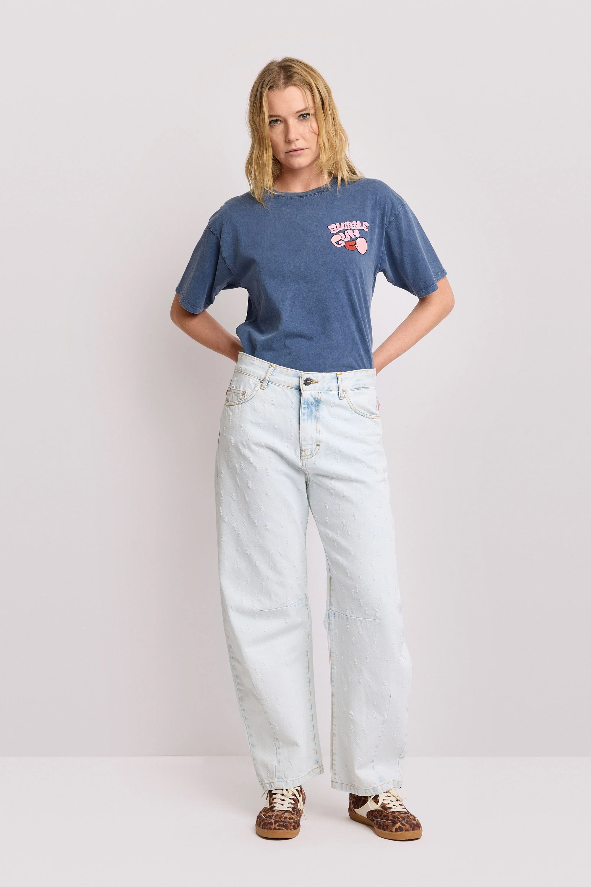 Pantaloni wide leg con zip e bottone - Pantalone Denim LIANTRIS - Image 2