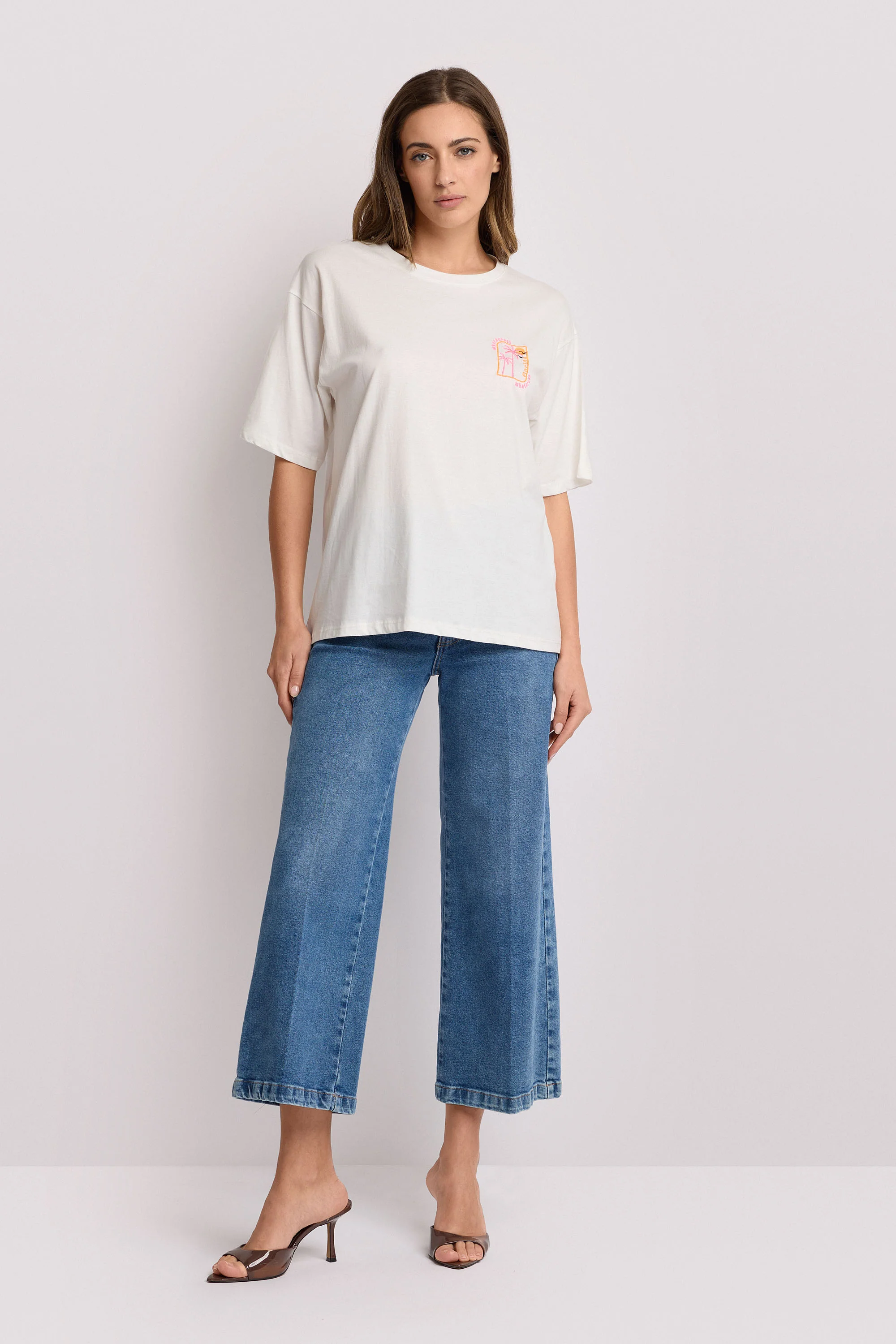 T-shirt in cotone con ricamo colorato - T-Shirt M/M INNOCENTIA - Image 2