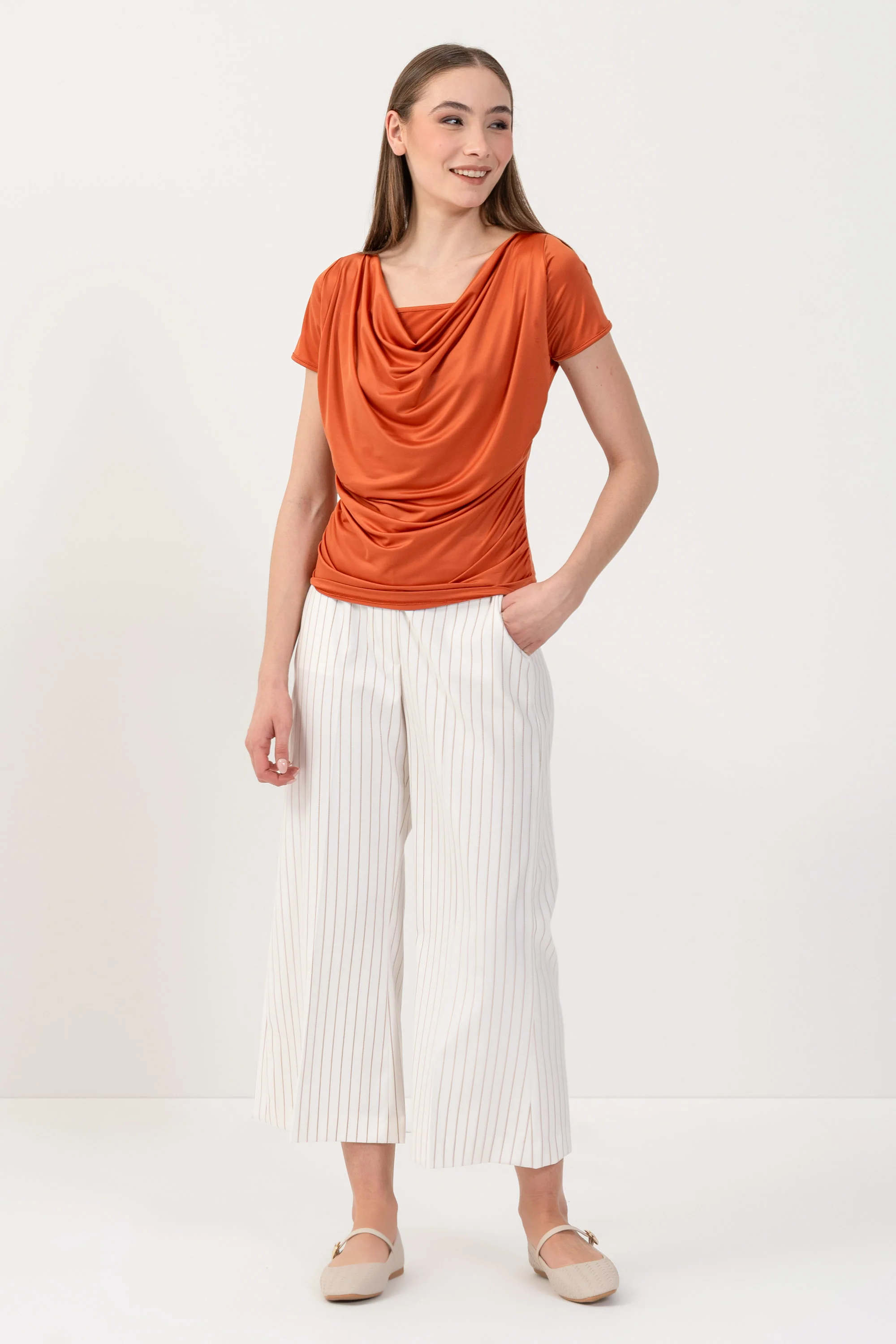 T-shirt con scollo drappeggiato - T-SHIRT M/M RICCIOX - Image 2