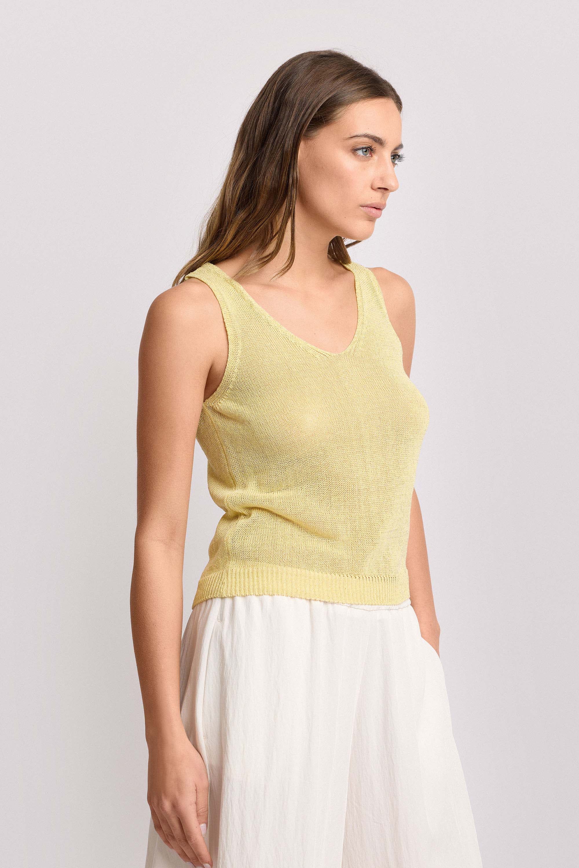 Top in maglia con scollo a V - TOP IN MAGLIA EUPORO - Image 4