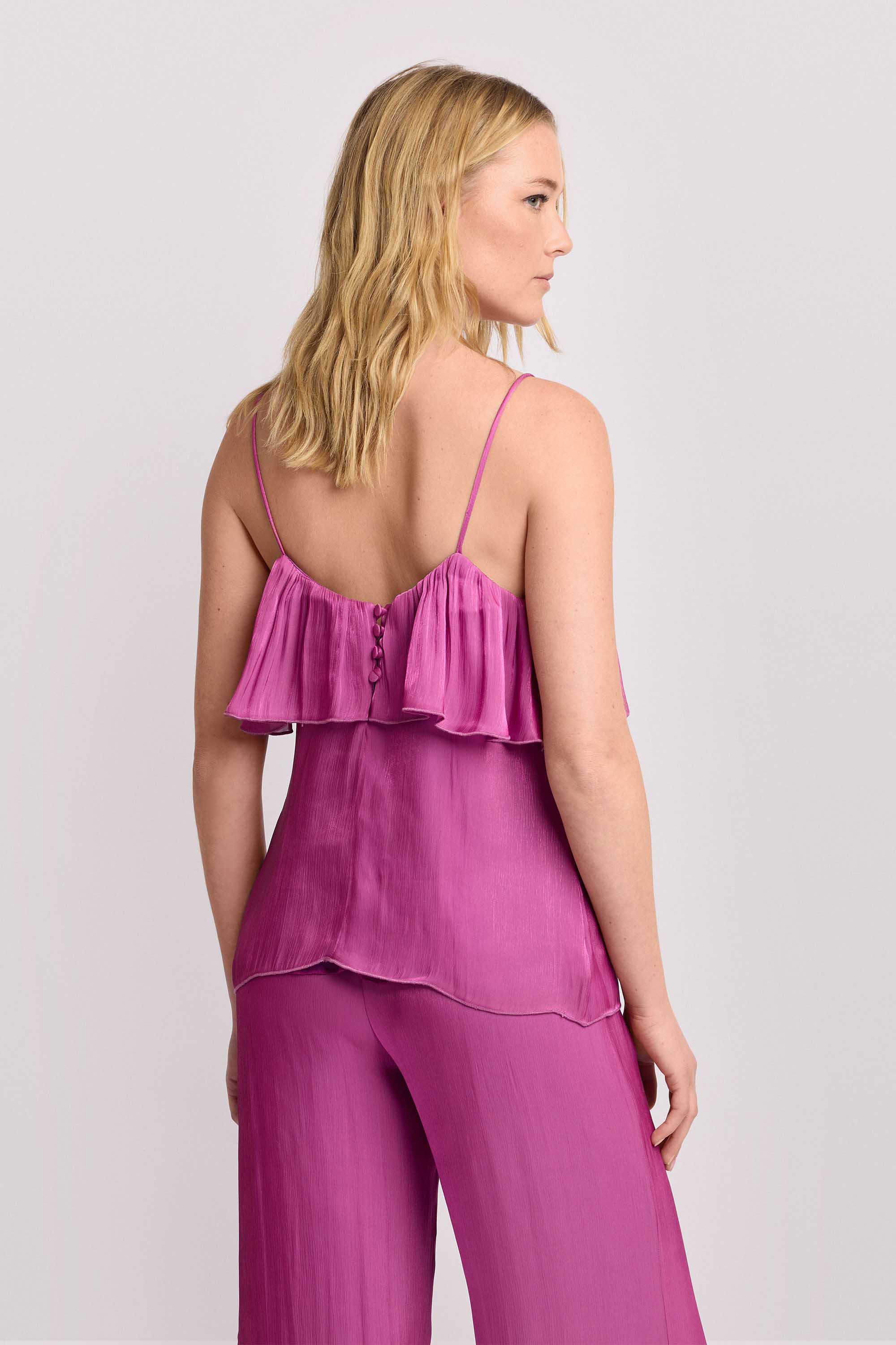 Top con maxi volant - Top INOCENTIA - Image 3