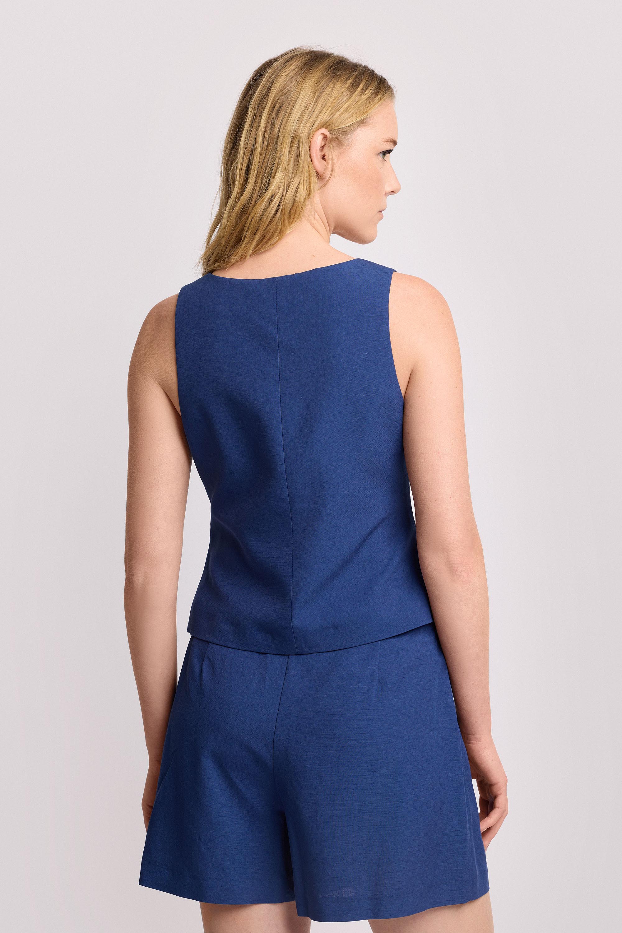Top con scollo squadrato - Gilet MIEZE - Image 3